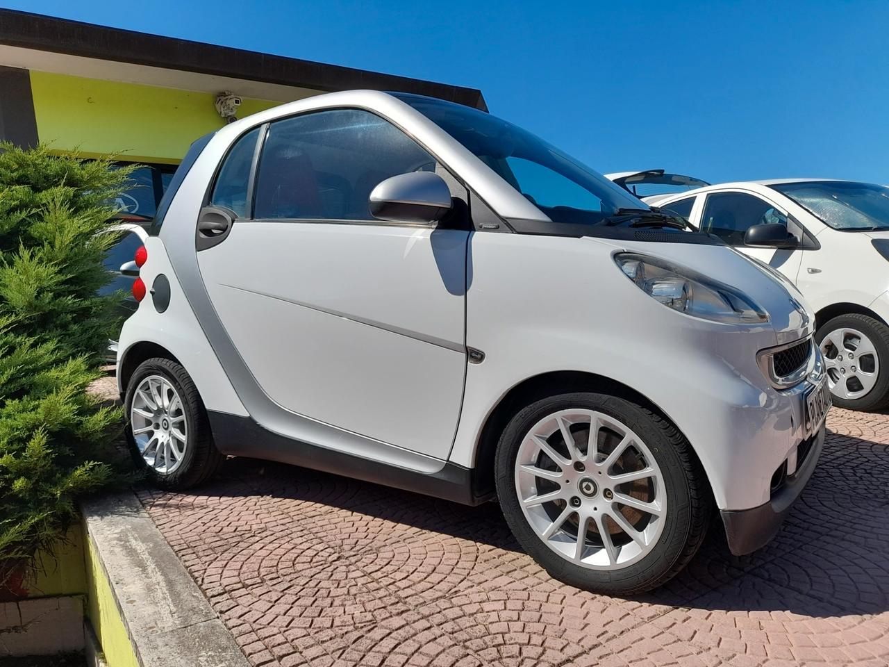 Smart ForTwo 1000 62 kW coupè passion