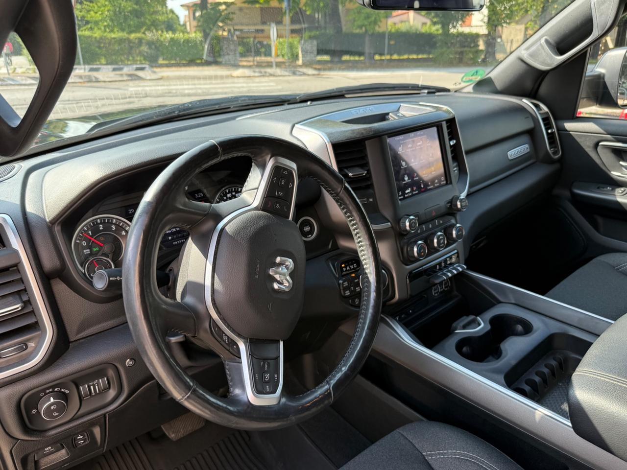 Dodge RAM 1500 BIGHORN 3.6 V6 PREZZO FINITO