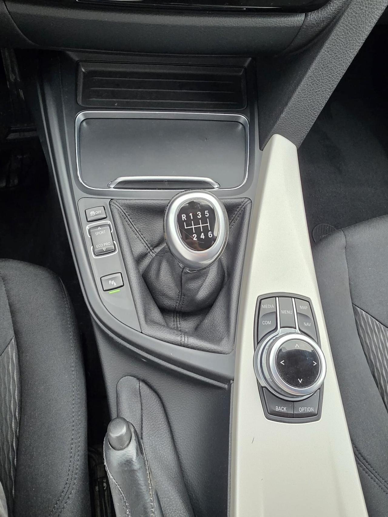 Bmw 318 318d Touring Business Advantage aut.
