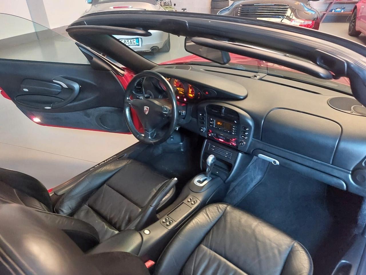 Porsche 996 CARRERA 4 CABRIO 3.6 320CV SPORT DESIGN!!