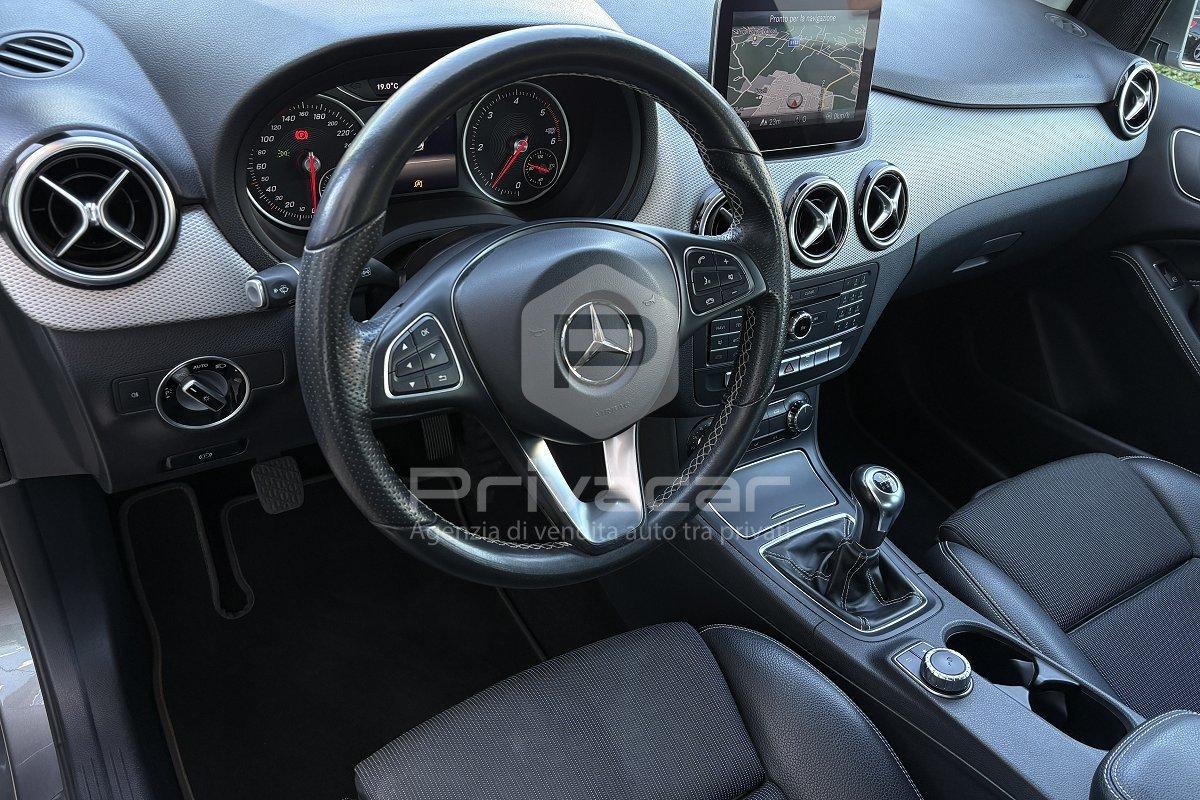 MERCEDES B 180 d Sport