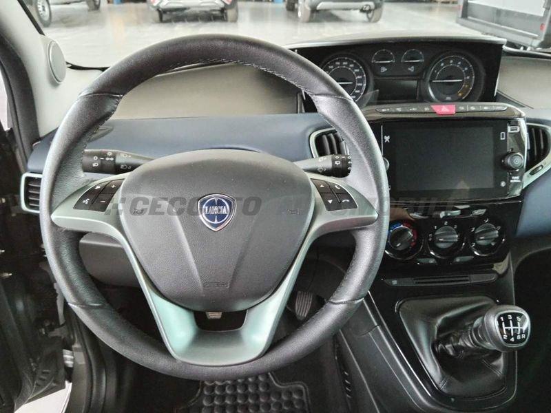 Lancia Ypsilon Ypsilon 1.0 firefly hybrid Platino s&s 70cv