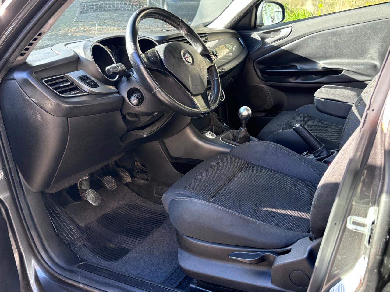 Alfa Romeo Giulietta 1.6 JTDm-2 105 CV Distinctive