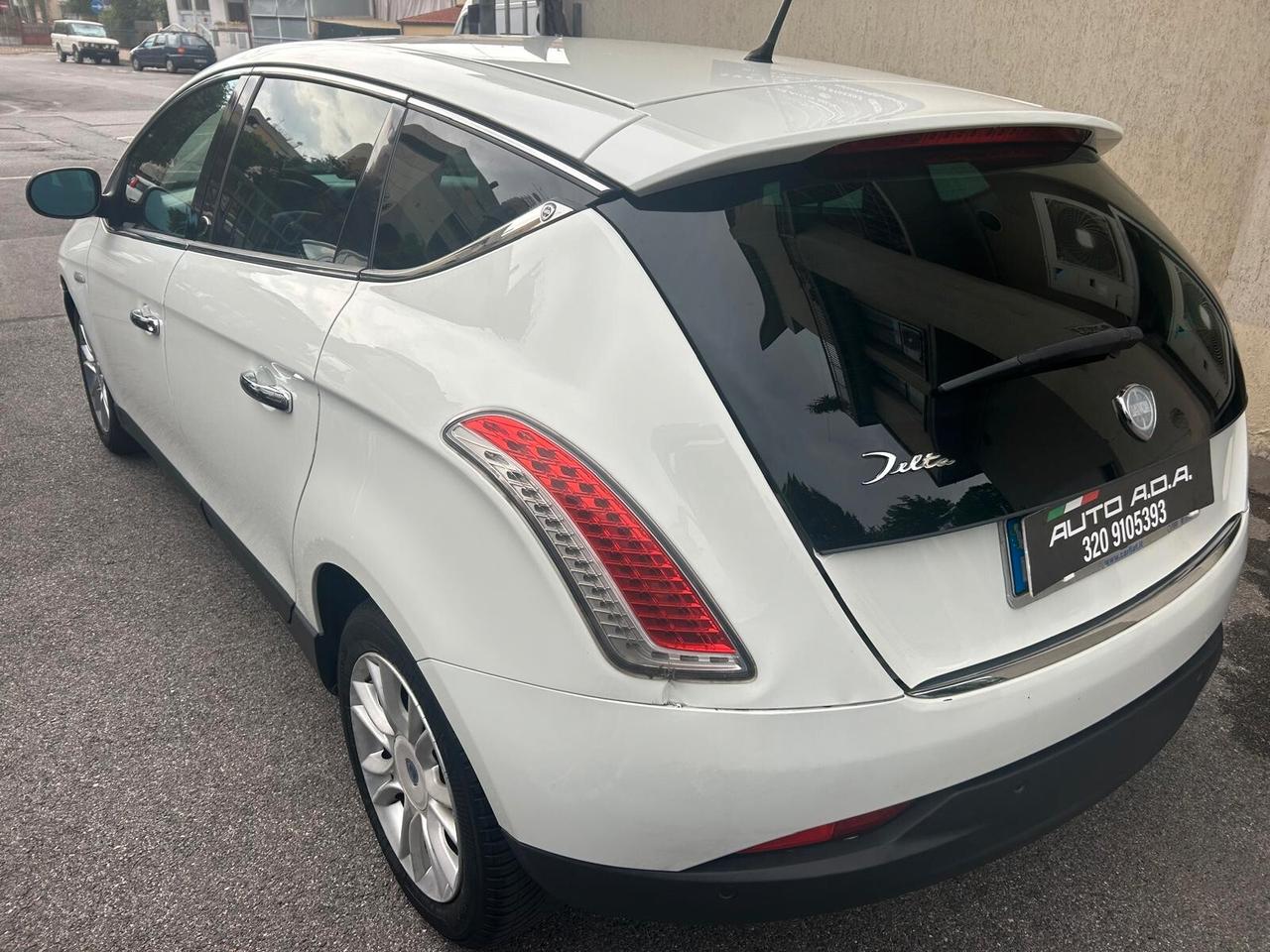 Lancia Delta 1.6 MJT DPF 105 CV Gold
