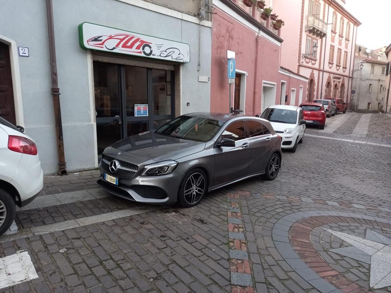 Mercedes-benz A 220 d Automatic Premium