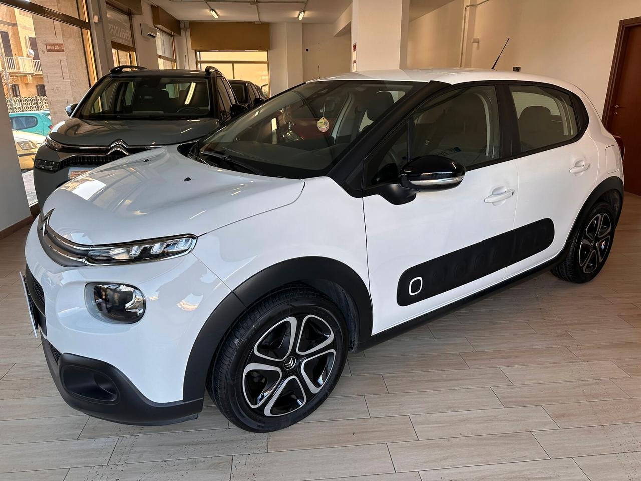 Citroen C3 PureTech 82 Shine