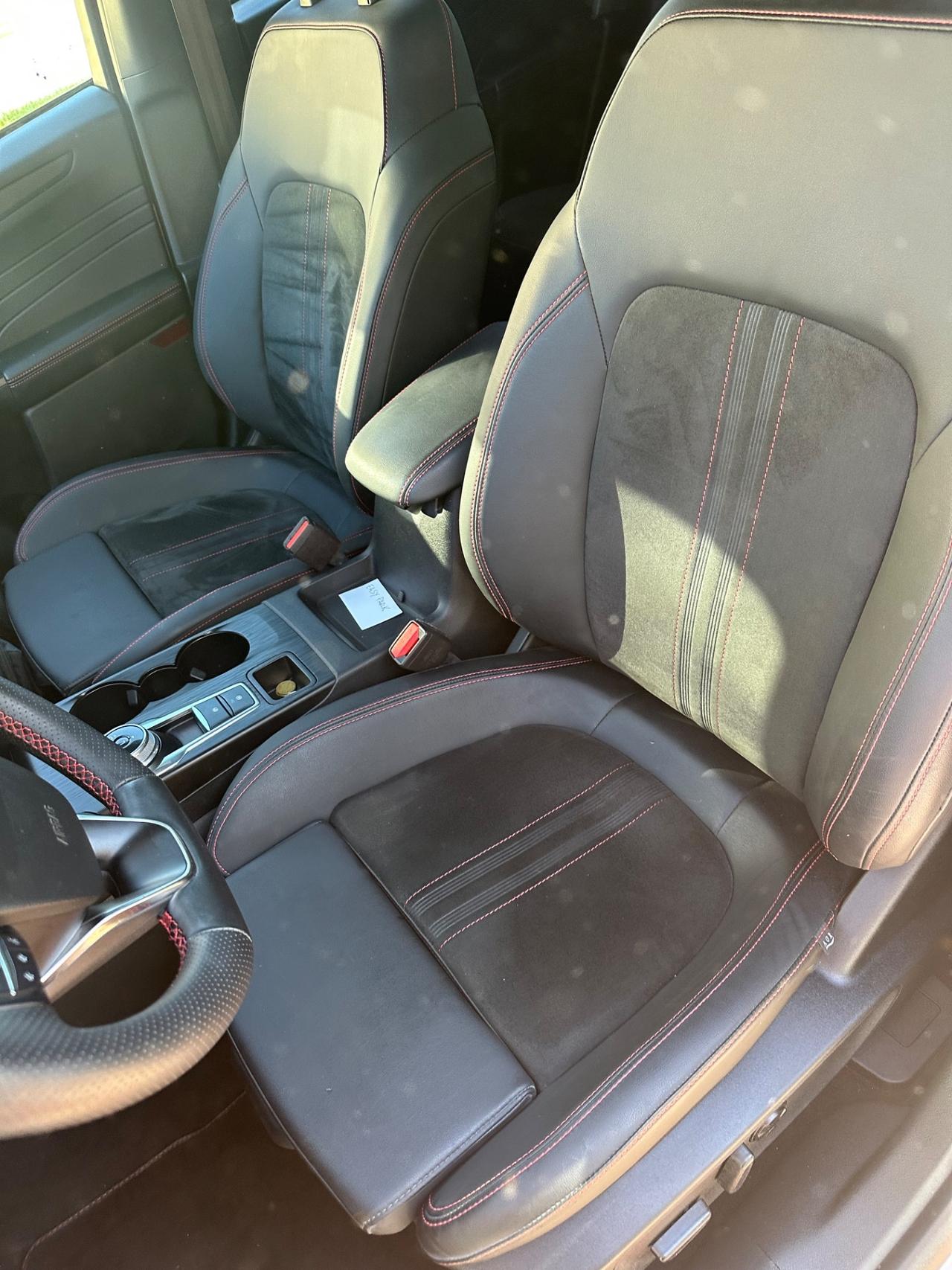 Ford Kuga 2.5 Full Hybrid 183 CV CVT AWD ST-Line