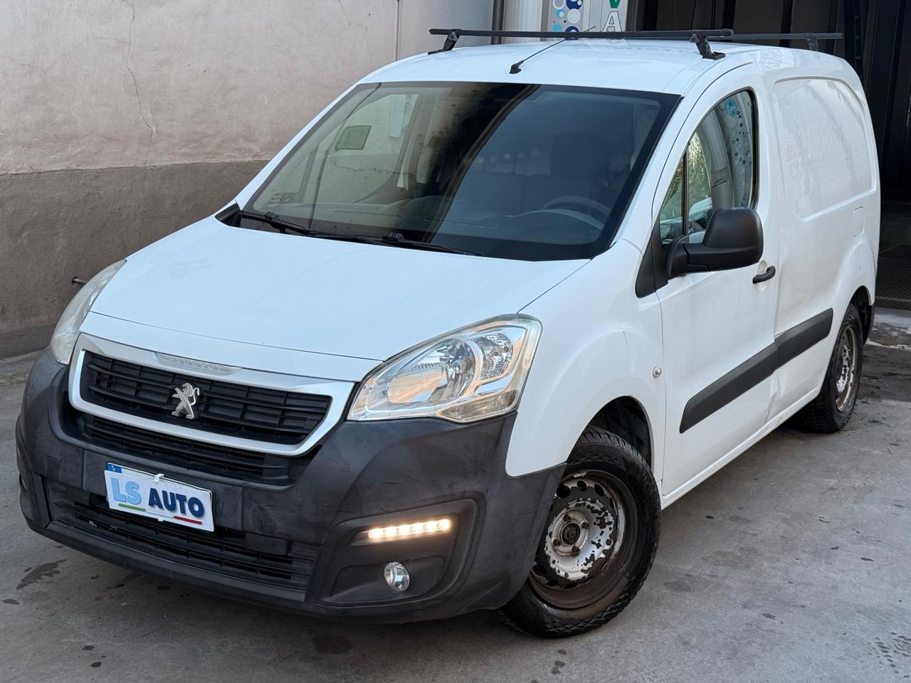 Peugeot Partner BlueHDi 100 ETG6 S&S L2 Furgone Premium