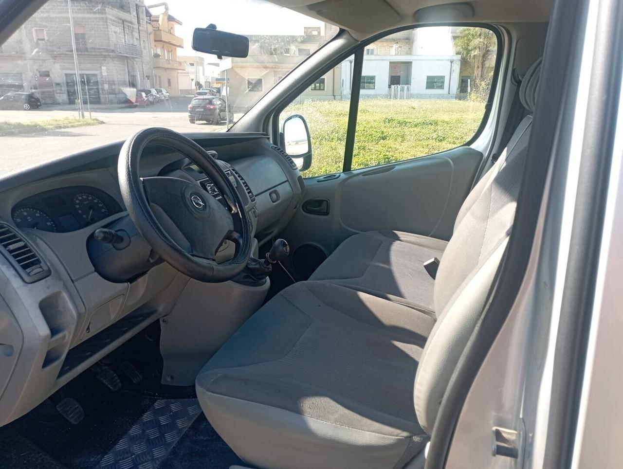Opel Vivaro 29 2.0 CDTI PL-TN Furgone Vetrato
