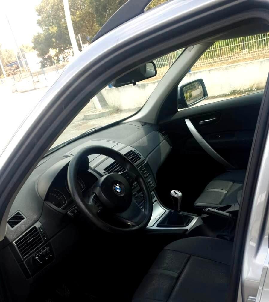 Bmw X3 2.0d cat Futura