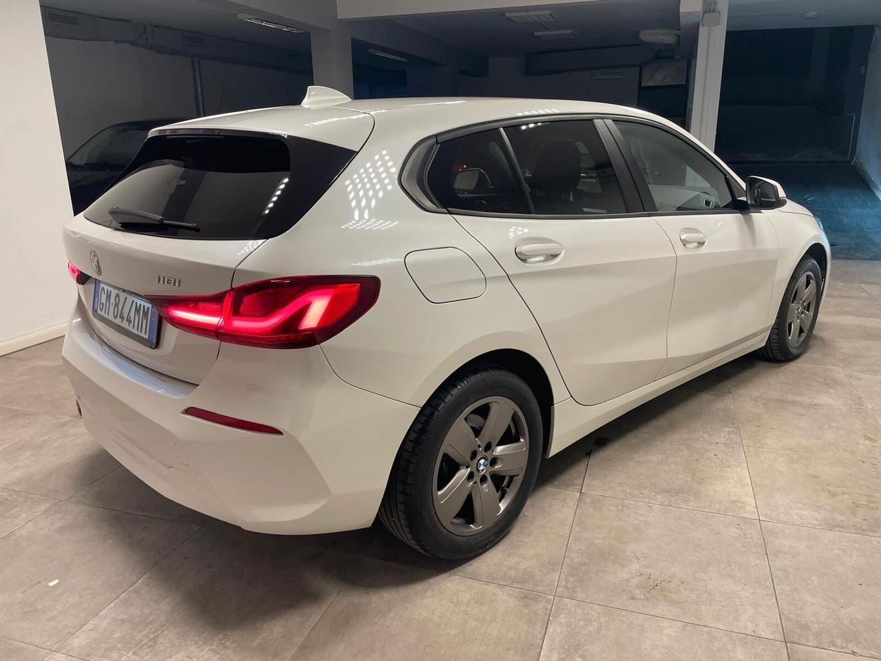 Bmw 118 118i luxury full led OK NEOPATENTATI