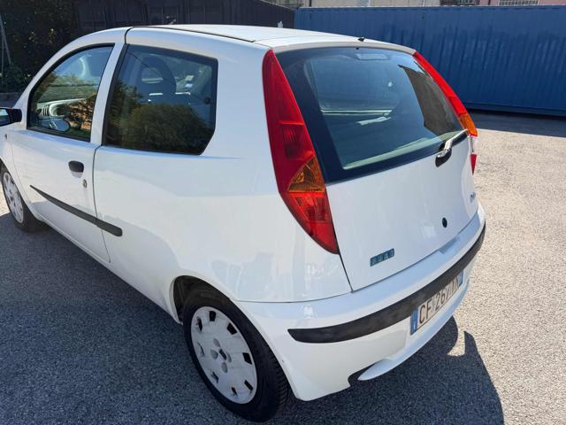 FIAT Punto 1.2i 16V cat 3p Verve senza nessun lavoro da fare