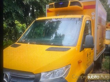 MERCEDES-BENZ Sprinter F32/30 REFRIGERATO + IVA