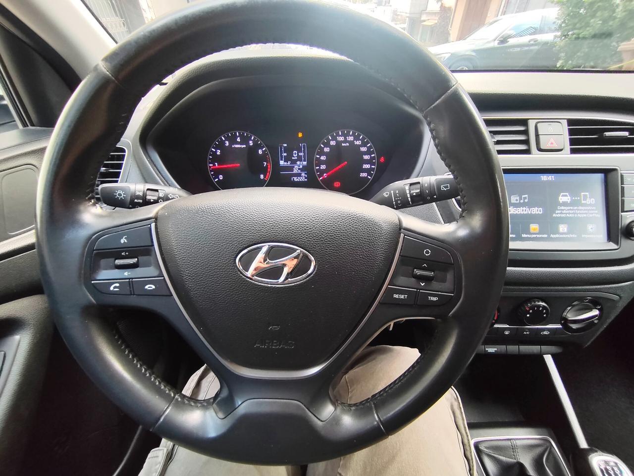 Hyundai i20 1.2 5 porte 2019