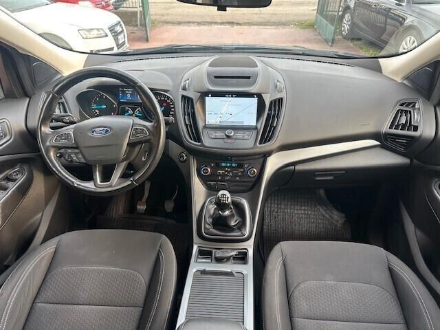 Ford Kuga 1.5 TDCI 120 CV S&S 2WD ST-Line