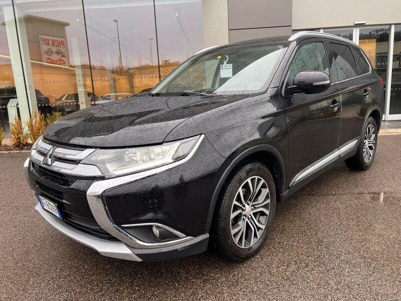Mitsubishi Outlander Outlander 2.2 DI-D 2WD Insport 7p.
