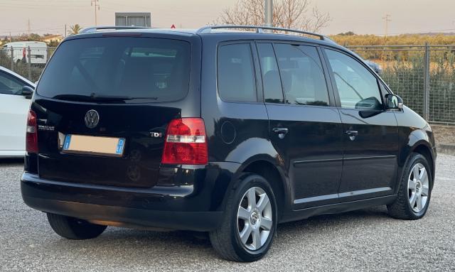 VOLKSWAGEN Touran TDI 136CV Trendline 7 posti