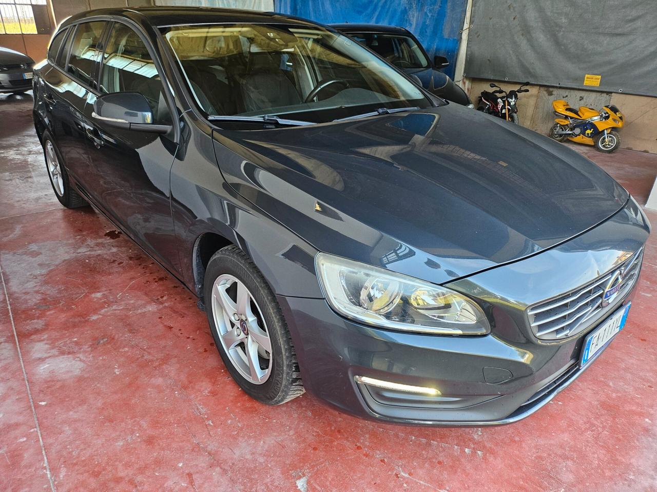 Volvo V60 D2 1.6 Kinetic