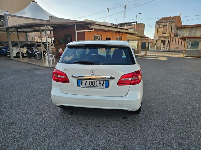 MERCEDES-BENZ B 180 CDI Automatic Executive
