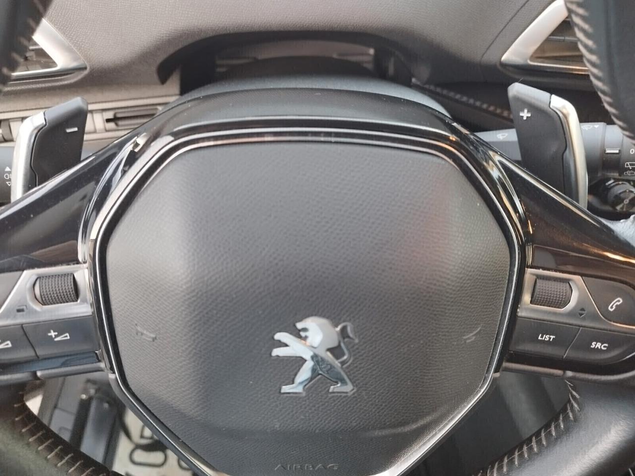 Peugeot 3008 BlueHDi 130 S&S EAT8 BUSINESS