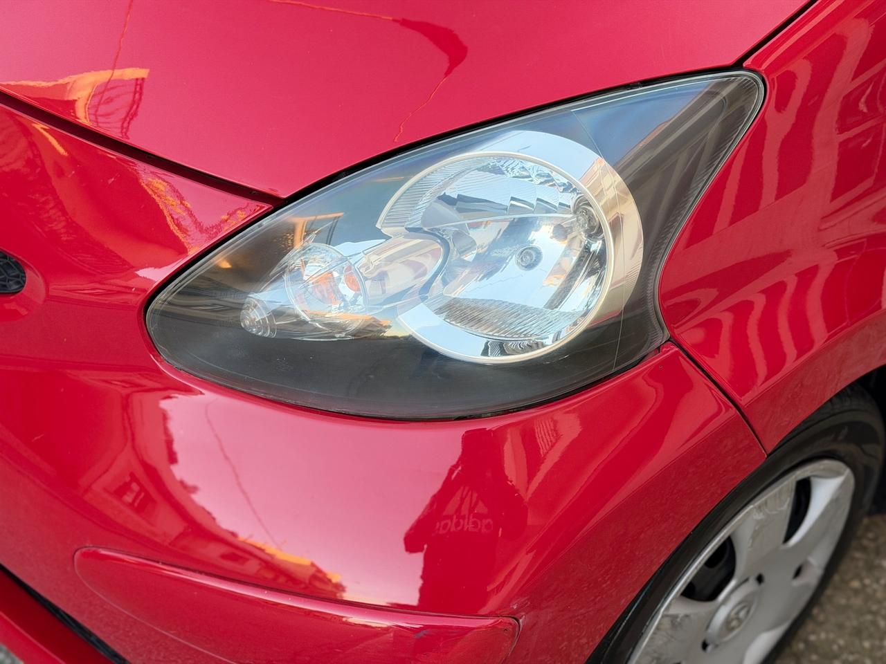 Toyota Aygo 1.0 12V VVT-i 5 porte Sol