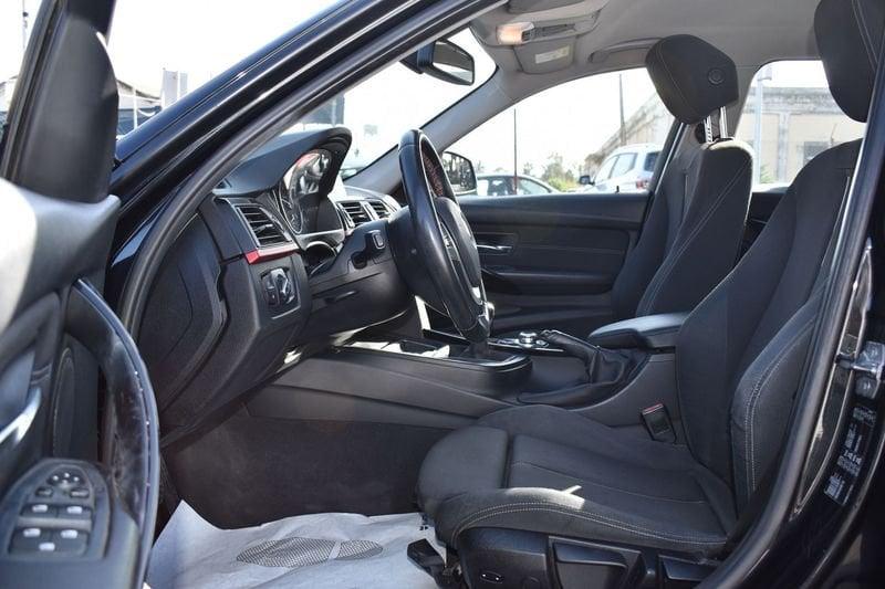 BMW Serie 3 318d Sport Touring