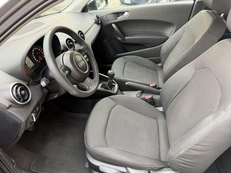 Audi A1 A1 1.2 tfsi Ambition NEOPATENTATI CERCHI S-LINE