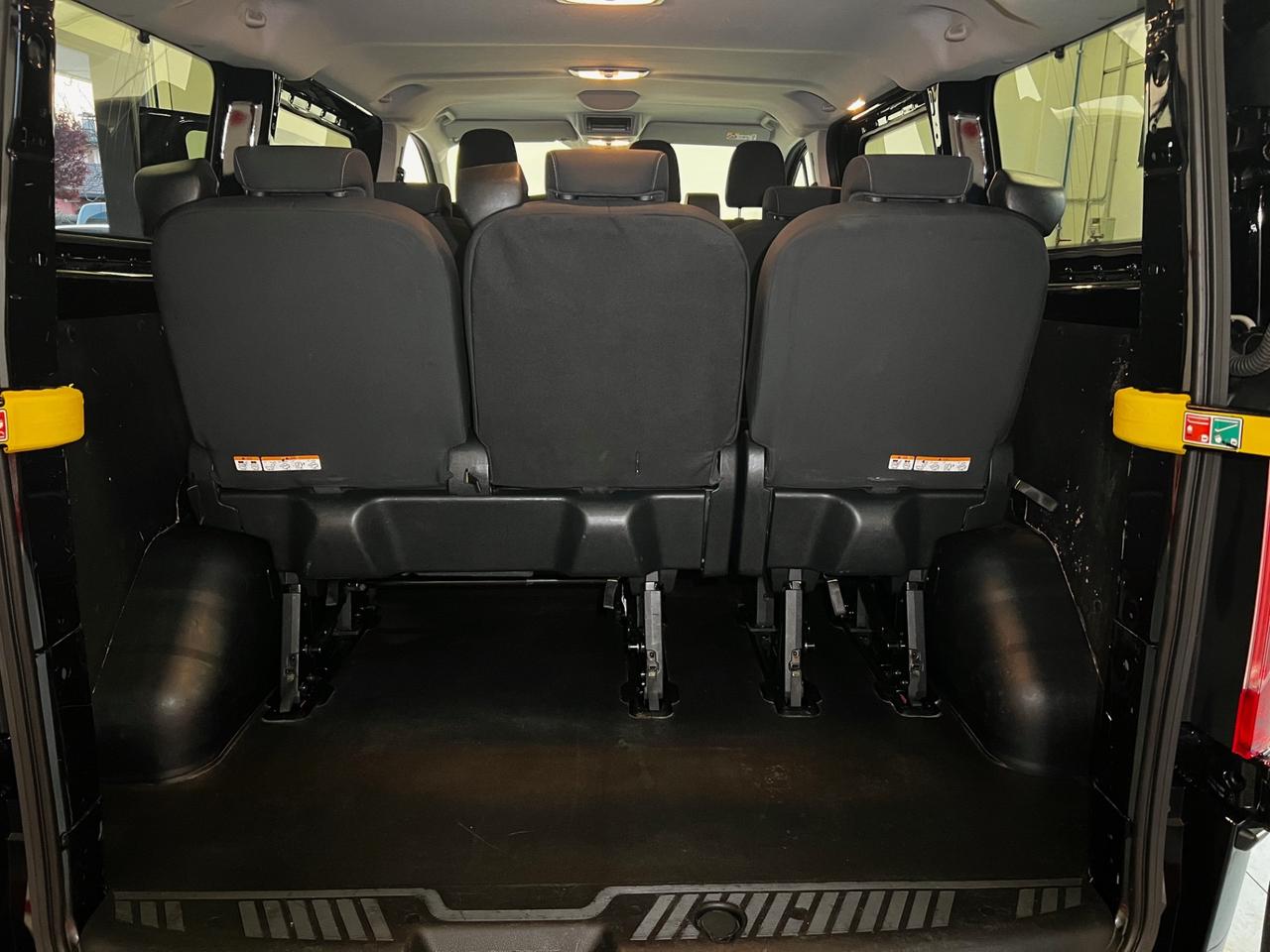 Ford Transit Custom 320 2.0 EcoBlue Hybrid 130 PC Combi Trend