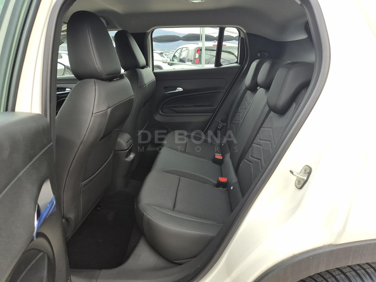 Jeep Avenger 1.2 turbo e-hybrid mhev altitude fwd 110cv edct6