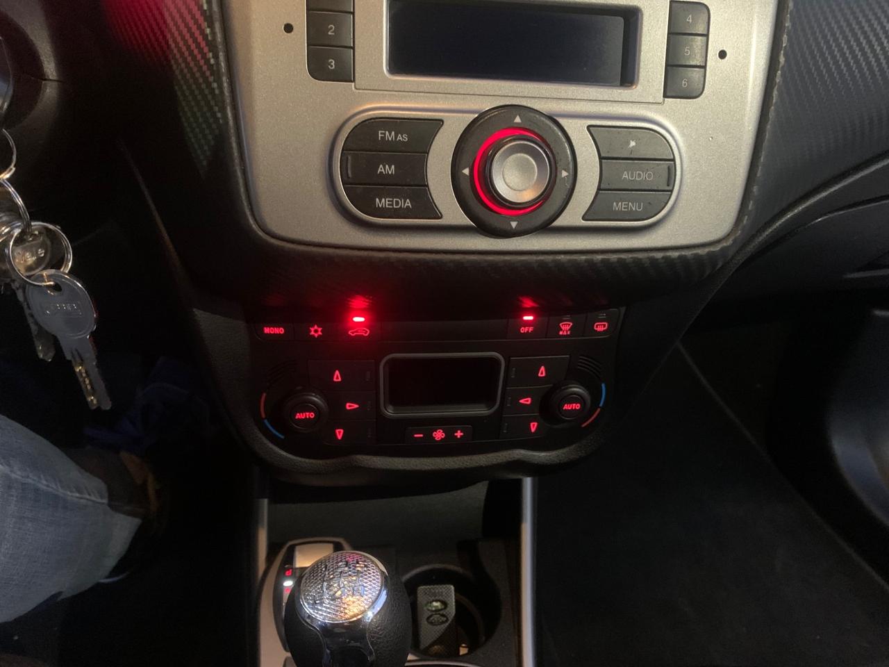 Alfa Romeo MiTo 1.3 JTDm-2 95 CV S&S Distinctive