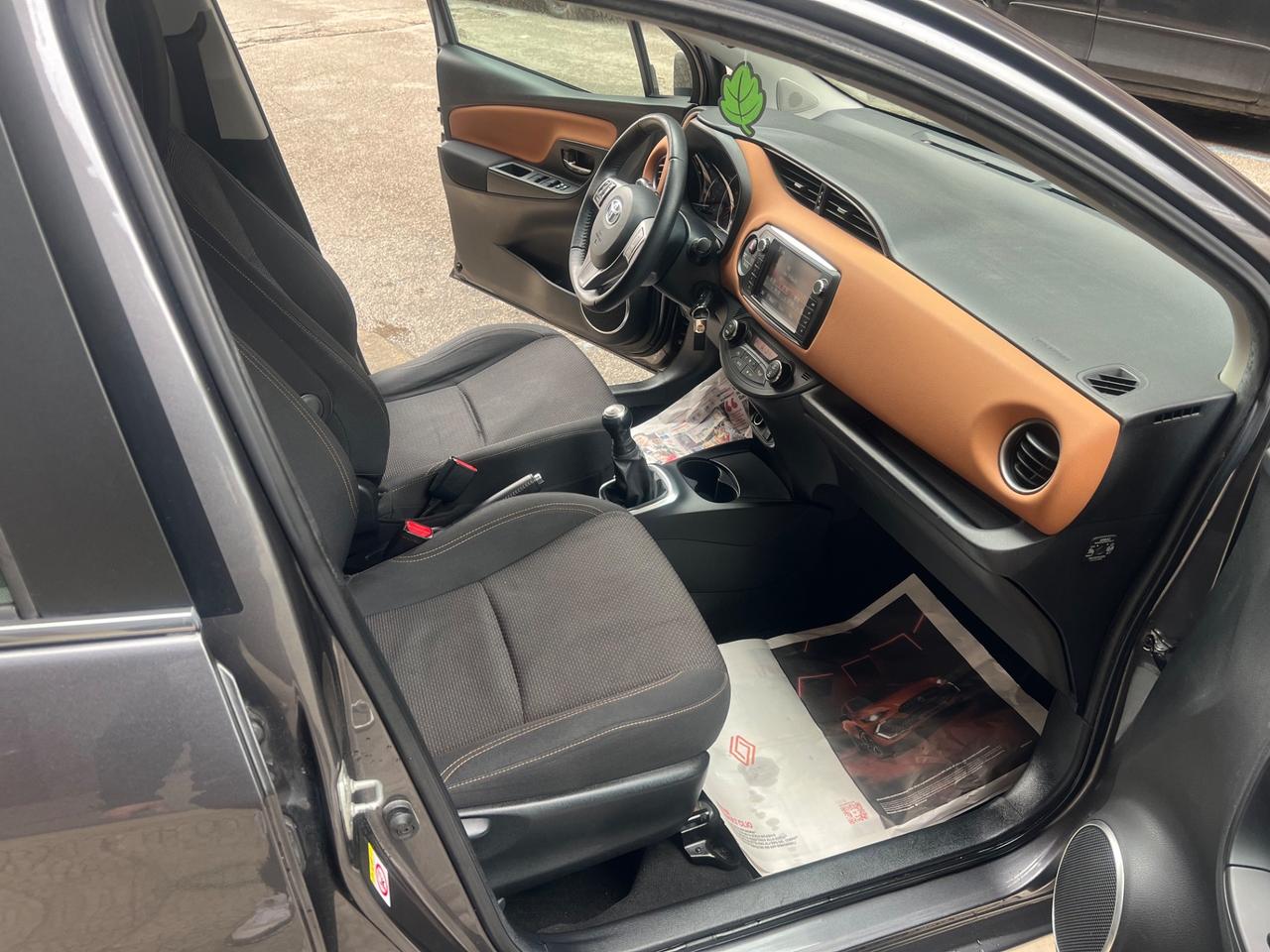 Toyota Yaris 1.0 5 porte Lounge