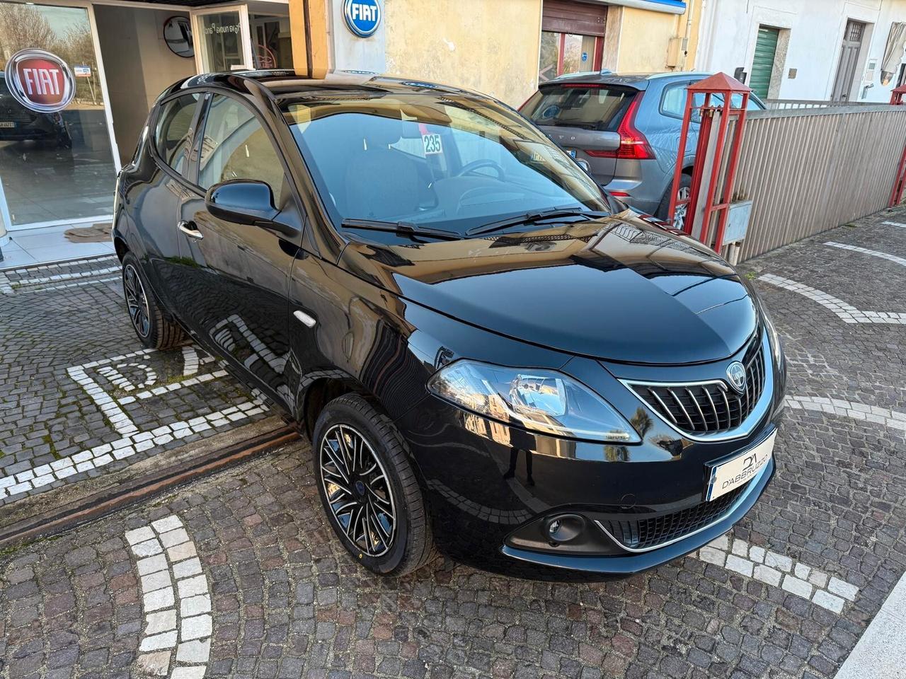 Lancia Ypsilon 1.0 Hybrid 70cv Gold 2023 UNICA