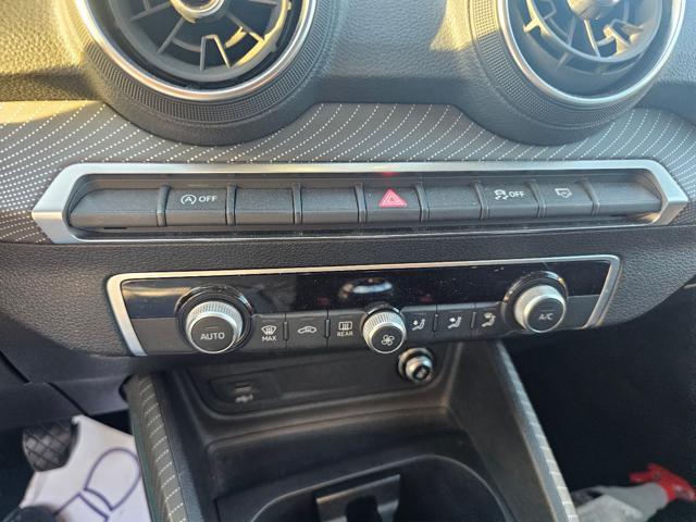 AUDI Q2 30 TDI Business