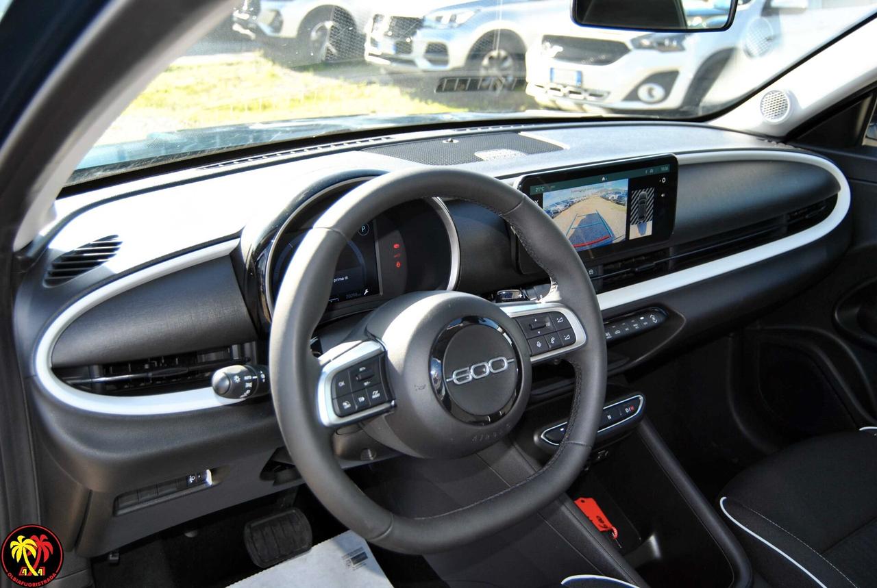 Fiat 600 Hybrid 100 CV DCT MHEV