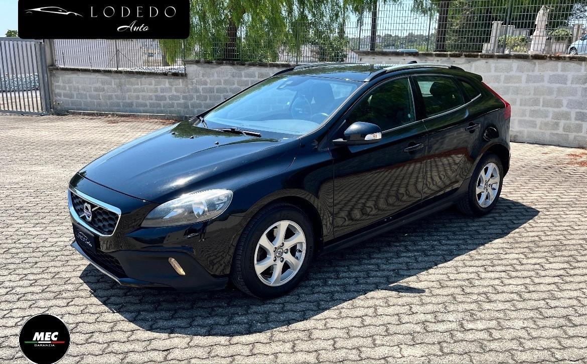 Volvo V40 Cross Country 1.6 D2 Summum - 2014