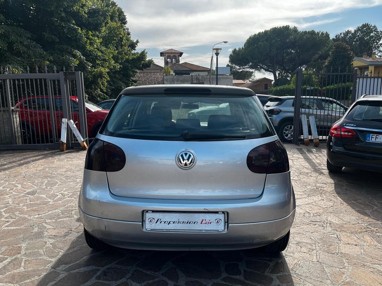 Golf 2.0 16V TDI 5p. Comfortline