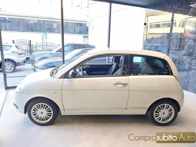 LANCIA Ypsilon 1.2 69 CV Unyca