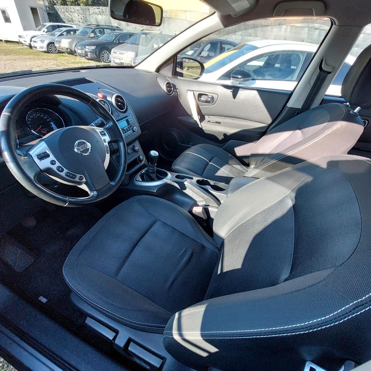 Nissan Qashqai 1.5 dCi DPF Tekna