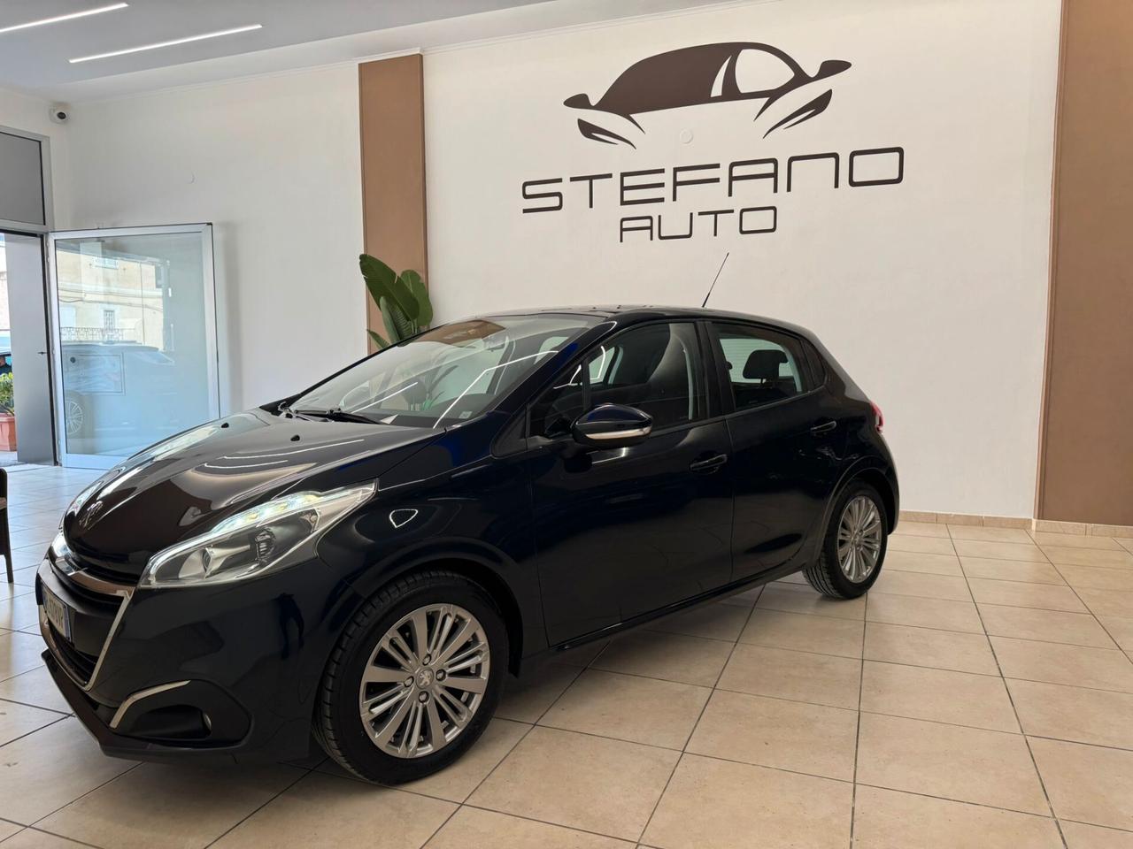 Peugeot 208 BlueHDi 75 5 porte Allure