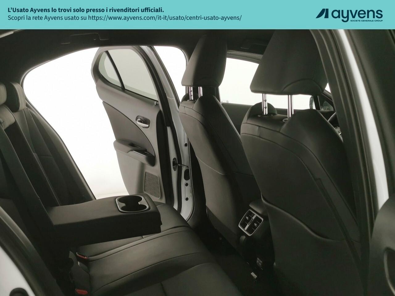 Lexus UX Hybrid Design 2WD