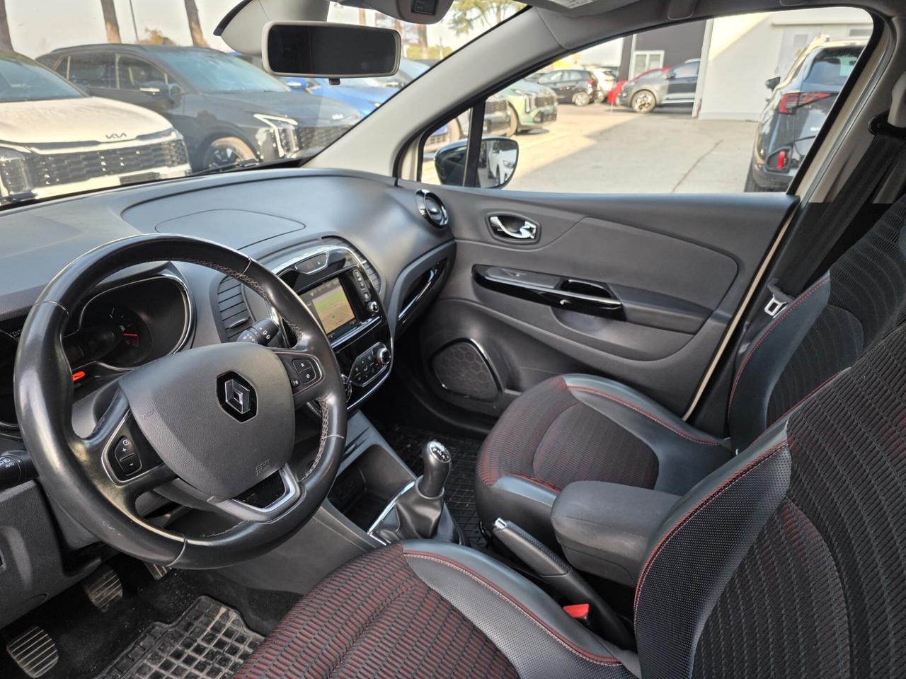 Renault Captur dCi 8V 90 CV EDC Start&Stop Energy Intens