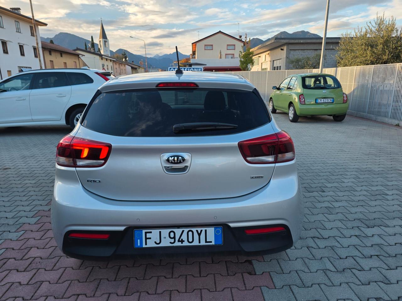 Kia Rio 1.4 CRDi 90CV garantita 12 mesi