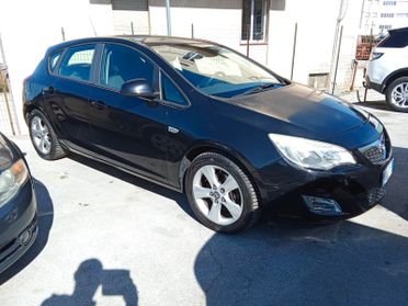 Opel Astra 1.7 CDTI 110CV 5 porte Cosmo