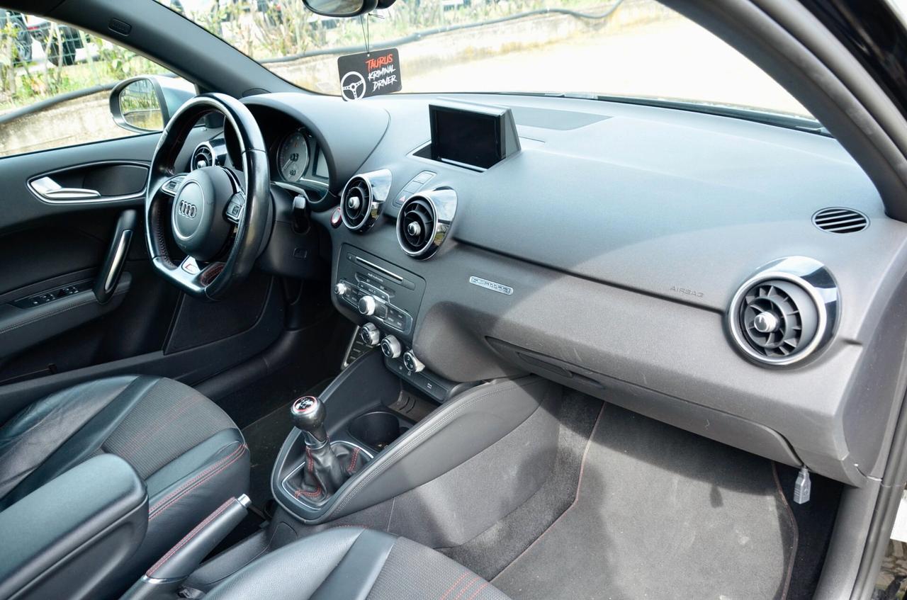 AUDI S1 SPORTBACK 2.0 TFSI QUATTRO 231cv 5p, UFF ITALIANA, KEYLESS, XENO, SEDILI IN PELLE, 18", PERMUTE