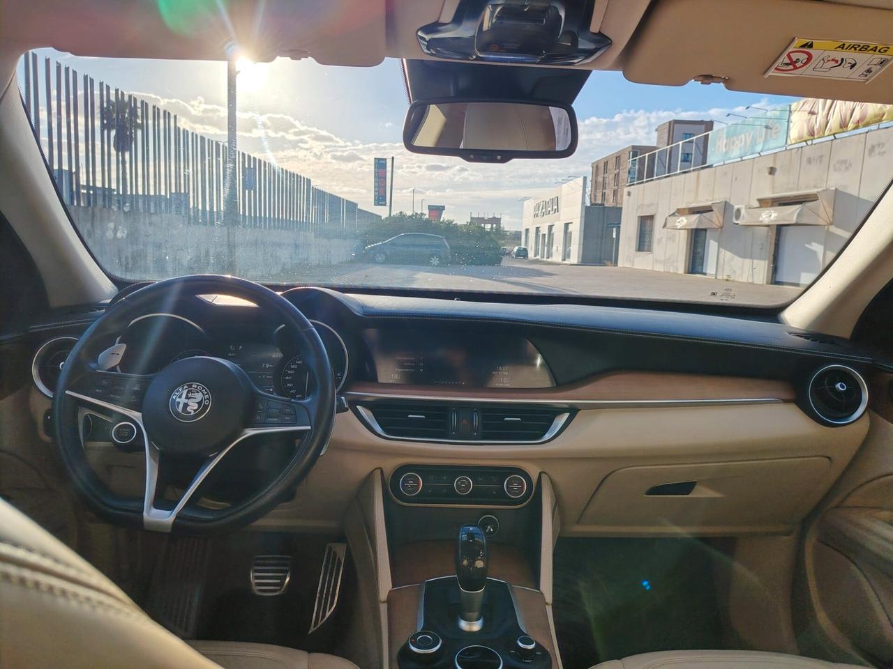 Alfa Romeo Stelvio 2.2 Turbodiesel 210 CV AT8 Q4 Executive