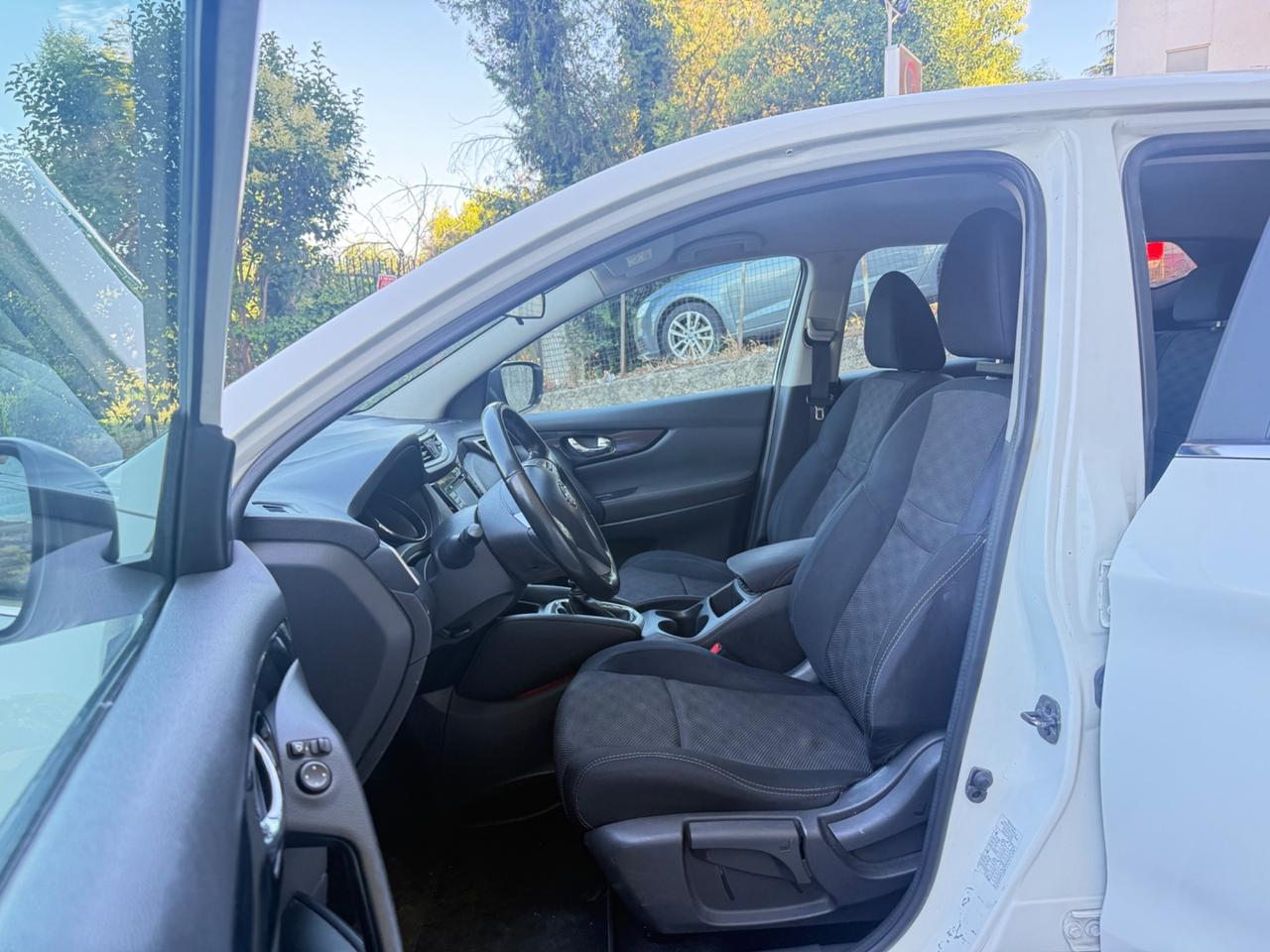 Nissan Qashqai 1.5 dCi DPF Tekna