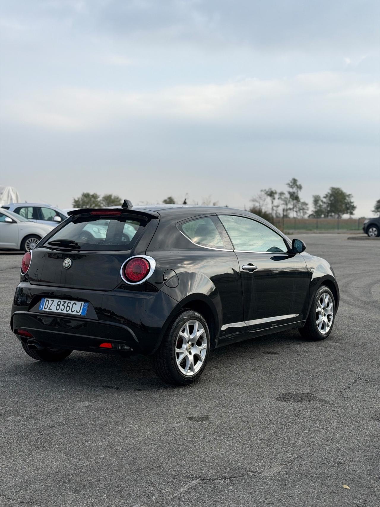 Alfa Romeo MiTo 1.4 78 CV Distinctive Sport Pack