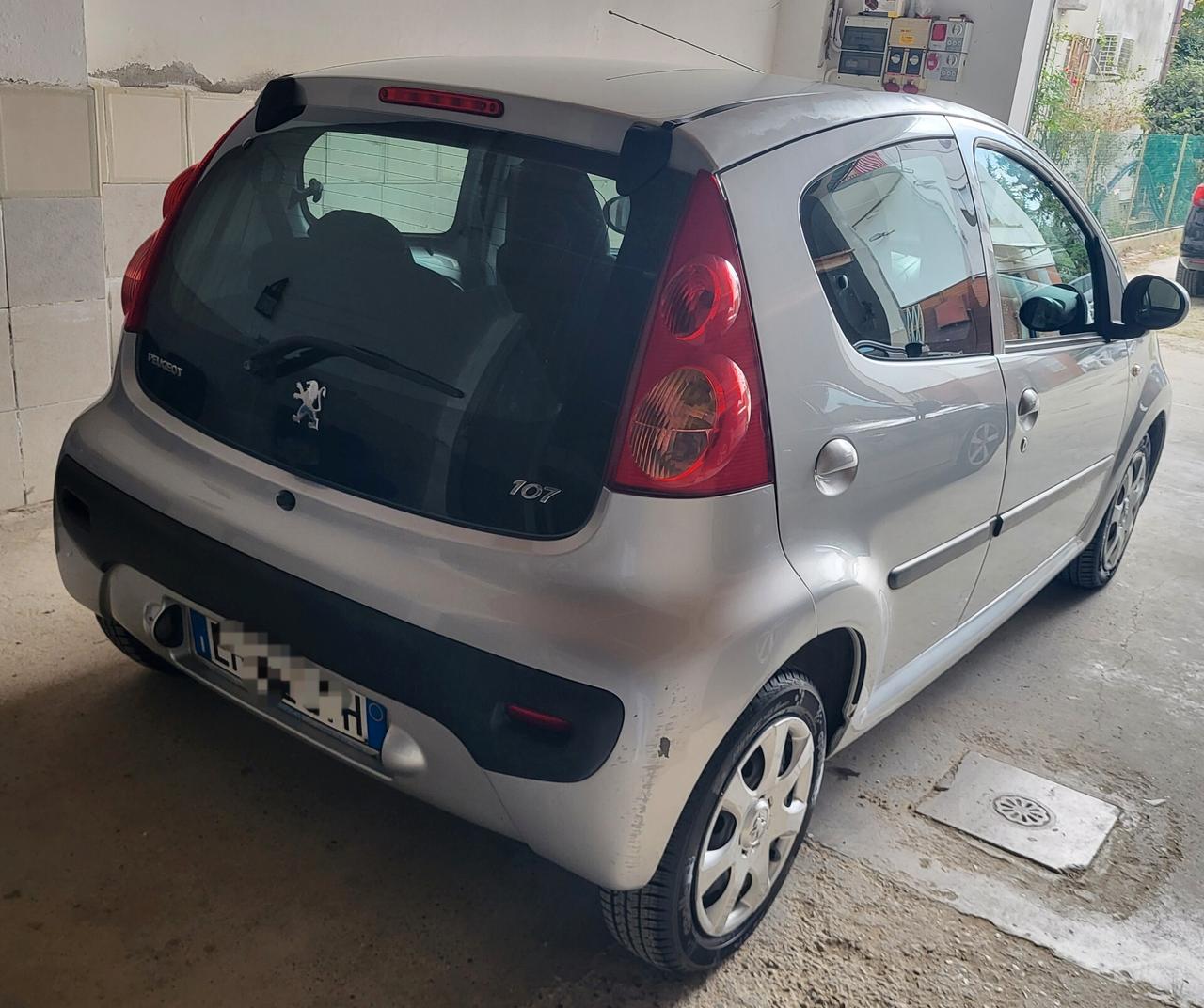 Peugeot 107 1.0 68CV 5p. Active