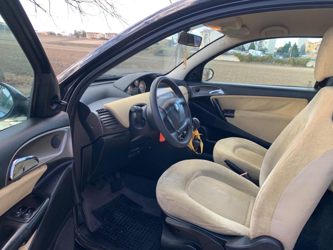 Fiat lancia Utilitaria neopatentati benzina 60000 km