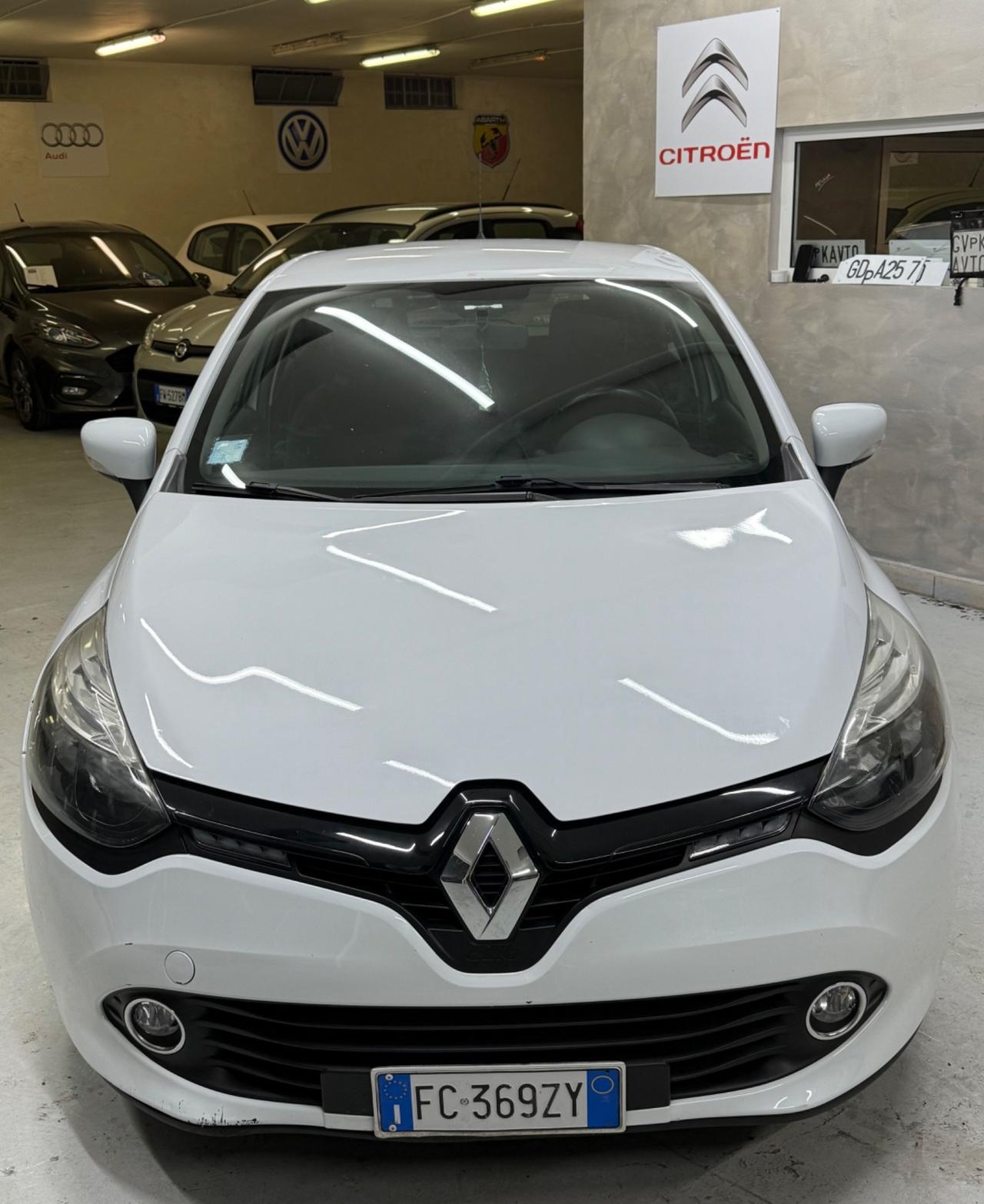 Renault Clio dCi 8V 75 CV Start&Stop 5 porte Energy Duel